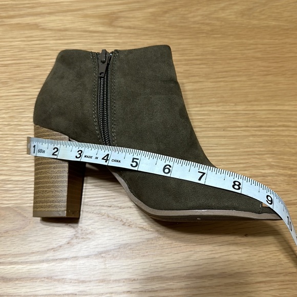 Qupid Green Open Toe Faux Suede Ankle Boots - Picture 9 of 11